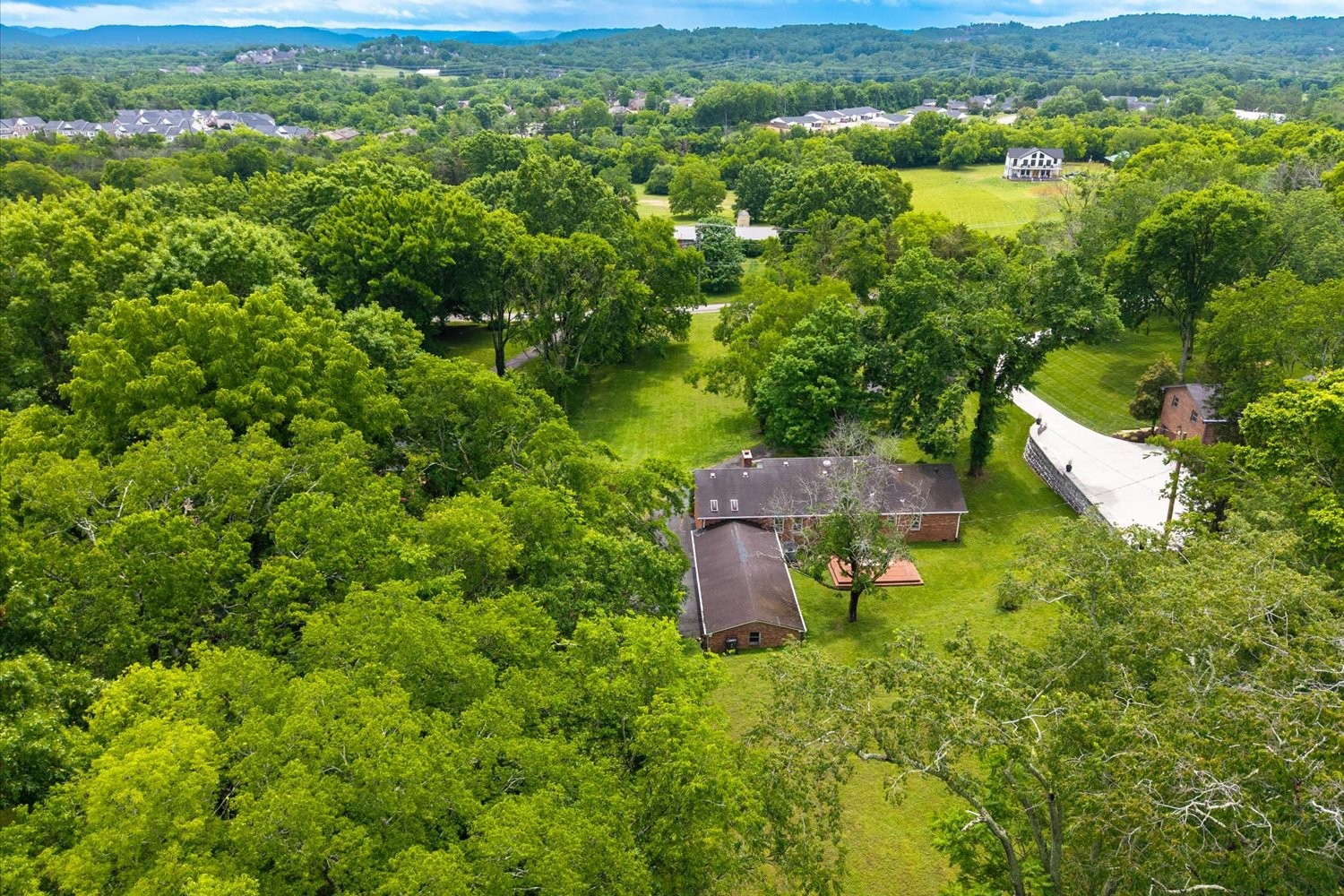 7970 Hooten Hows Road Nashville TN 37221