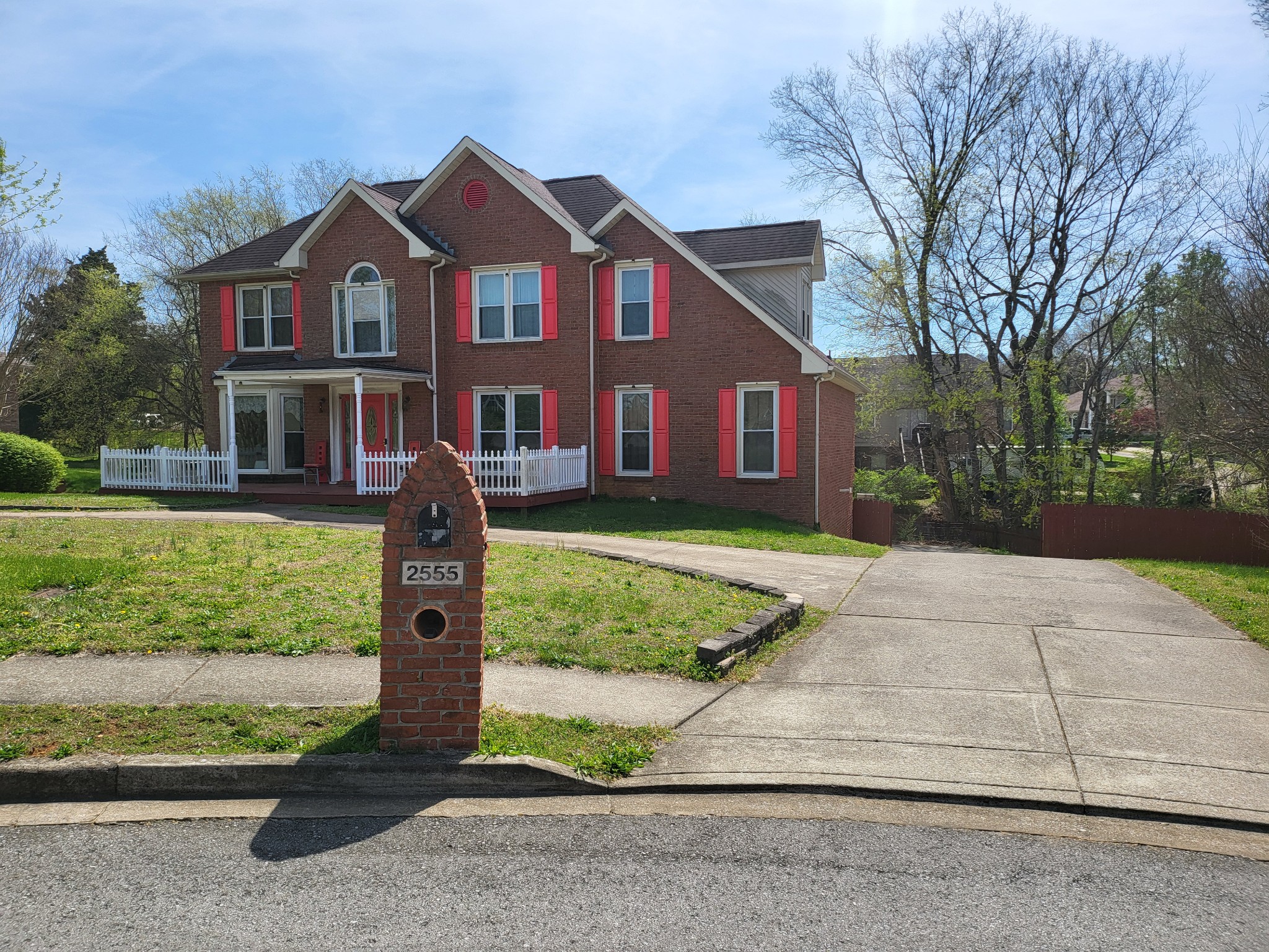 2555 Stone Briar Drive Clarksville TN 37043
