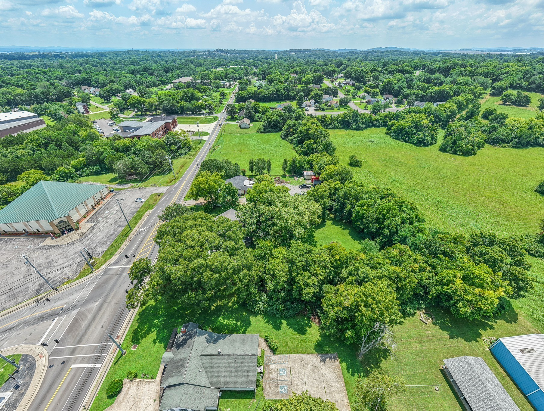 266 Old Nashville Highway La Vergne TN 37086