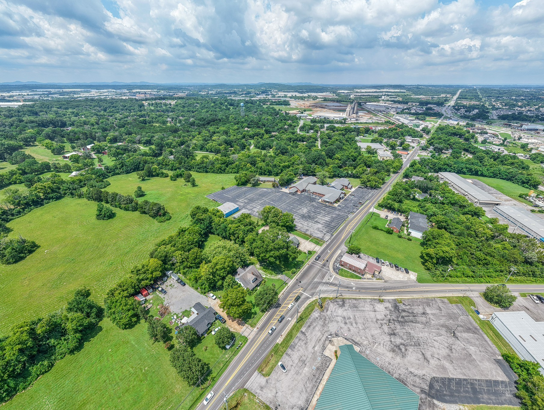 266 Old Nashville Highway La Vergne TN 37086