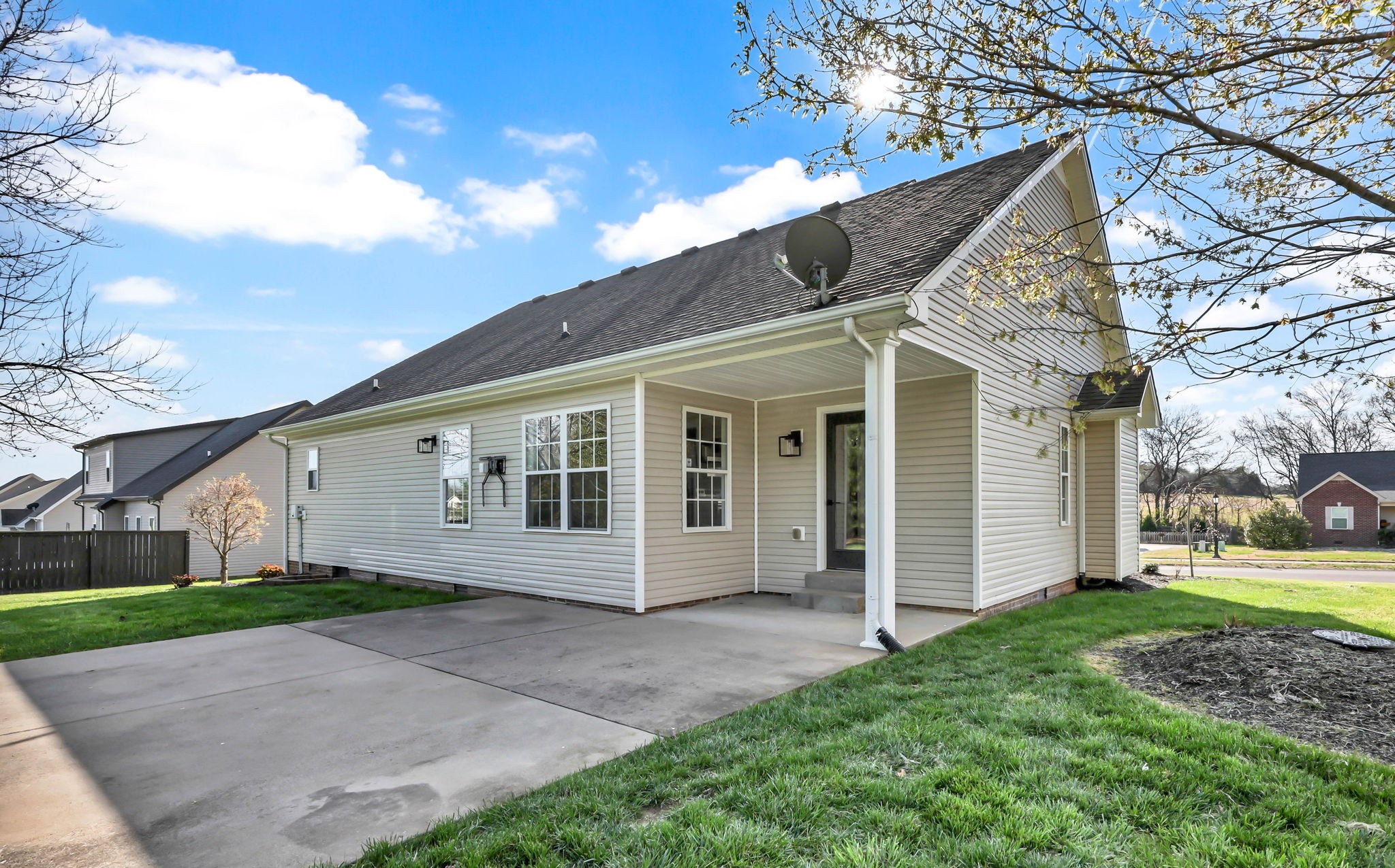 1267 Everwood Drive Ashland City TN 37015