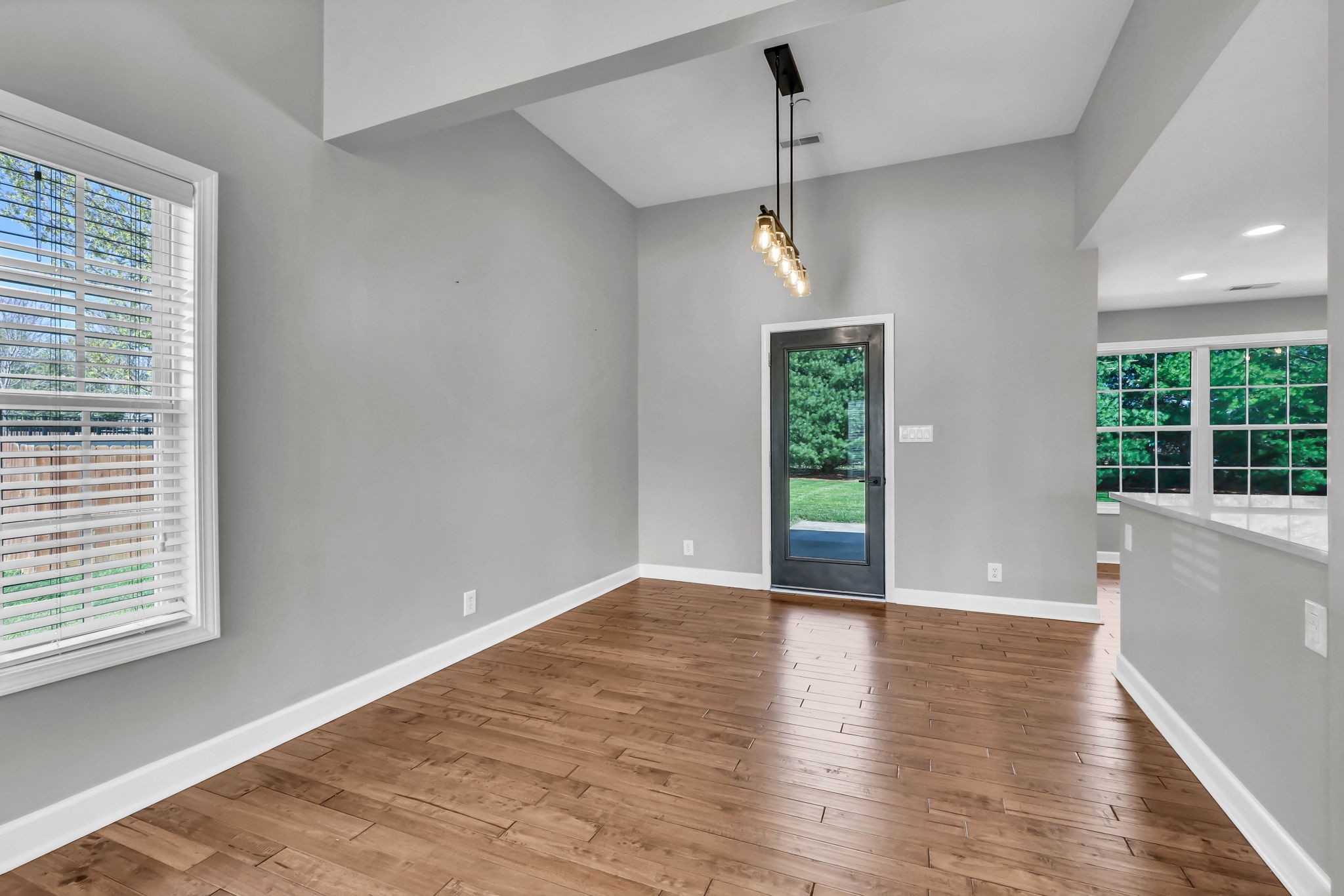 1267 Everwood Drive Ashland City TN 37015