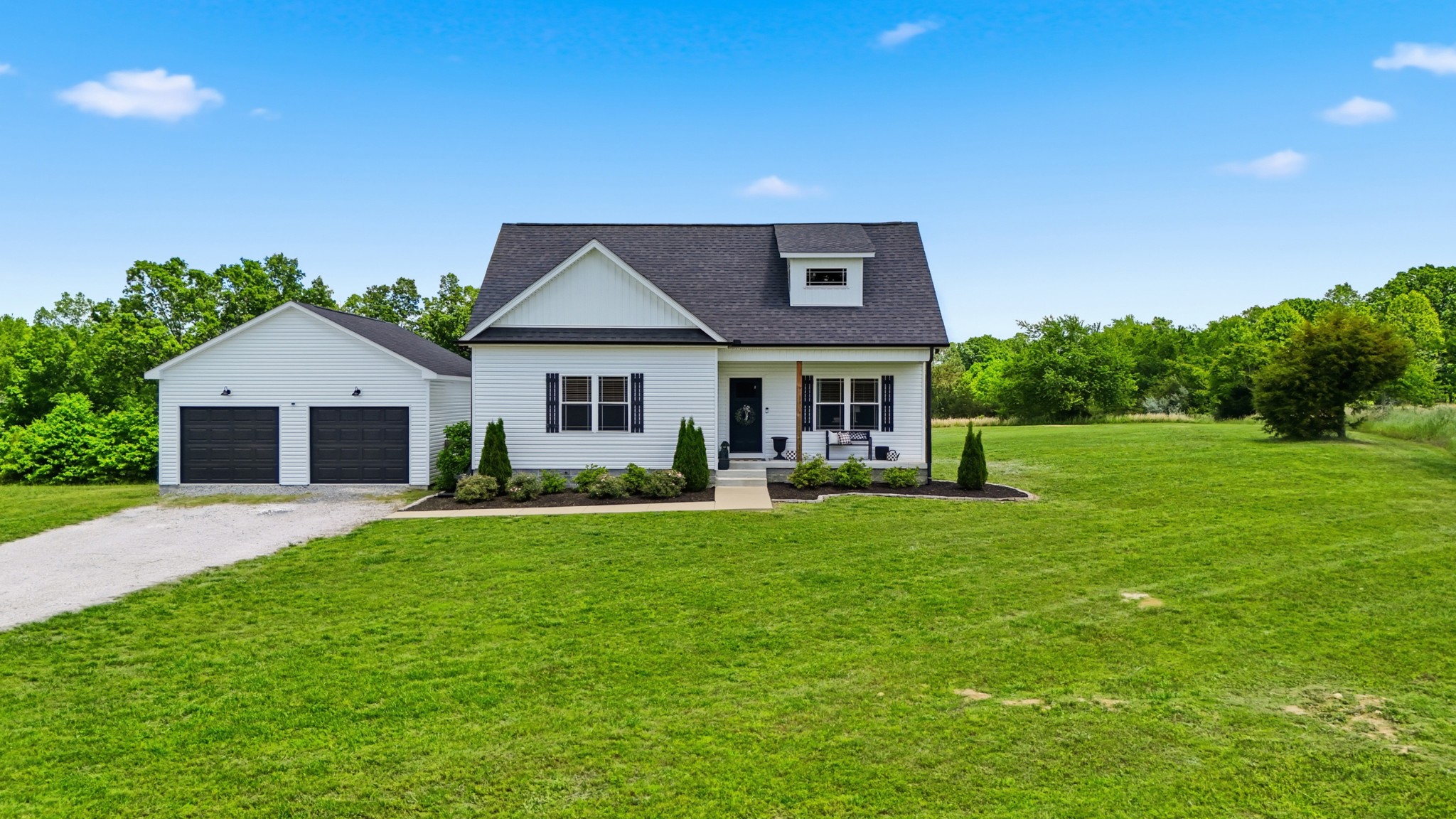 1285 Oak Grove Road Dickson TN 37055