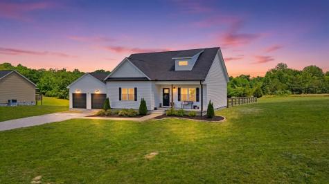 1285 Oak Grove Road Dickson TN 37055