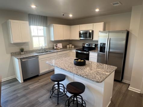1130 Aubrey Meadows Place Franklin KY 42134