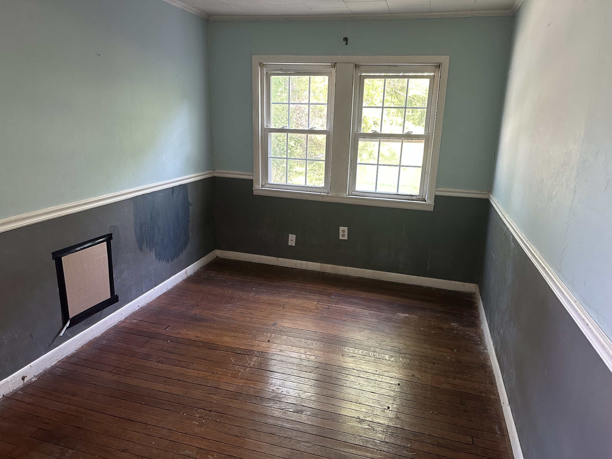 1111 S Brittain Street Shelbyville TN 37160