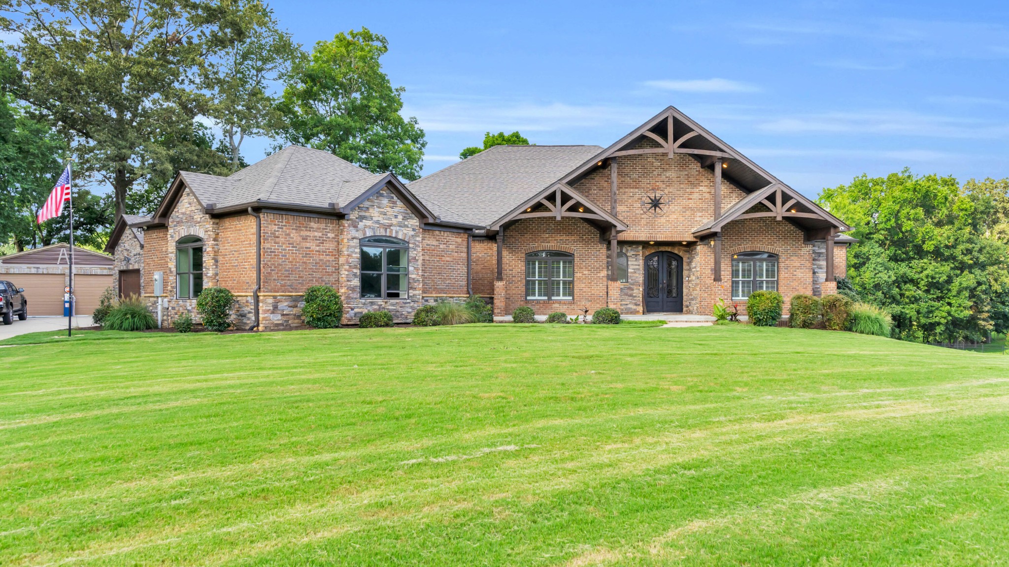 7020 Clarissa Drive Ooltewah TN 37363