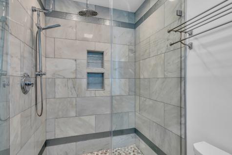 818 Bresslyn Road Nashville TN 37205