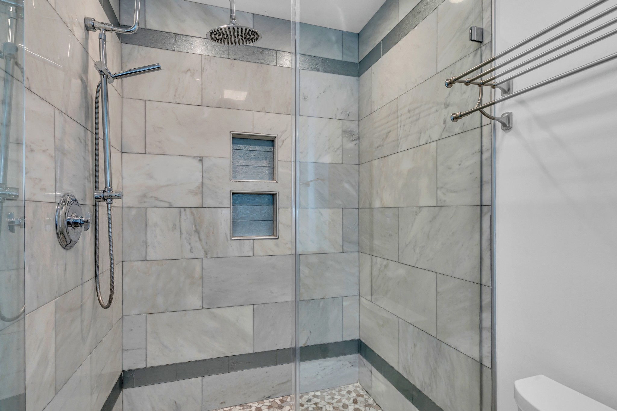 818 Bresslyn Road Nashville TN 37205