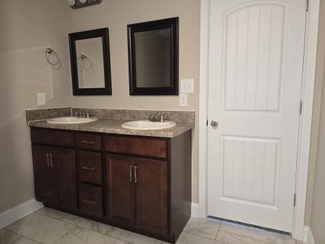 127 Ambridge Street Oak Grove KY 42262