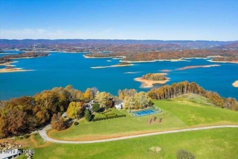 2069 Edgewater Sounds Morristown TN 37814