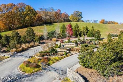 2069 Edgewater Sounds Morristown TN 37814