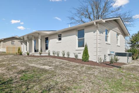 100 Crossroad Drive Hendersonville TN 37075