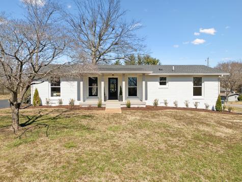 100 Crossroad Drive Hendersonville TN 37075