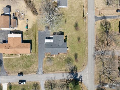 100 Crossroad Drive Hendersonville TN 37075