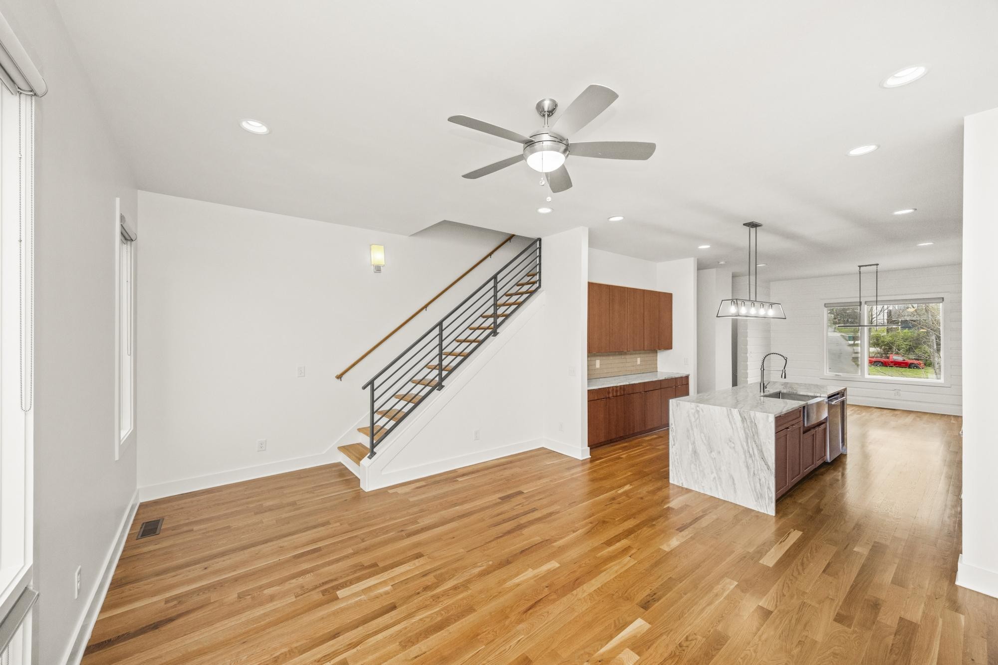 1428 12th Ave, S Nashville TN 37203