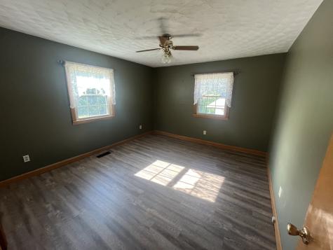 1619 Railroad Bed Road Collinwood TN 38450