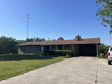 1619 Railroad Bed Road Collinwood TN 38450
