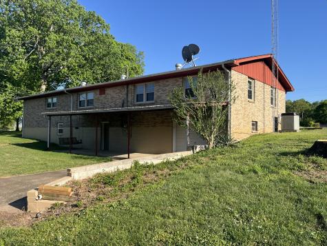 1619 Railroad Bed Road Collinwood TN 38450