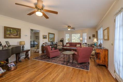 2413 Highway 109, N Lebanon TN 37090
