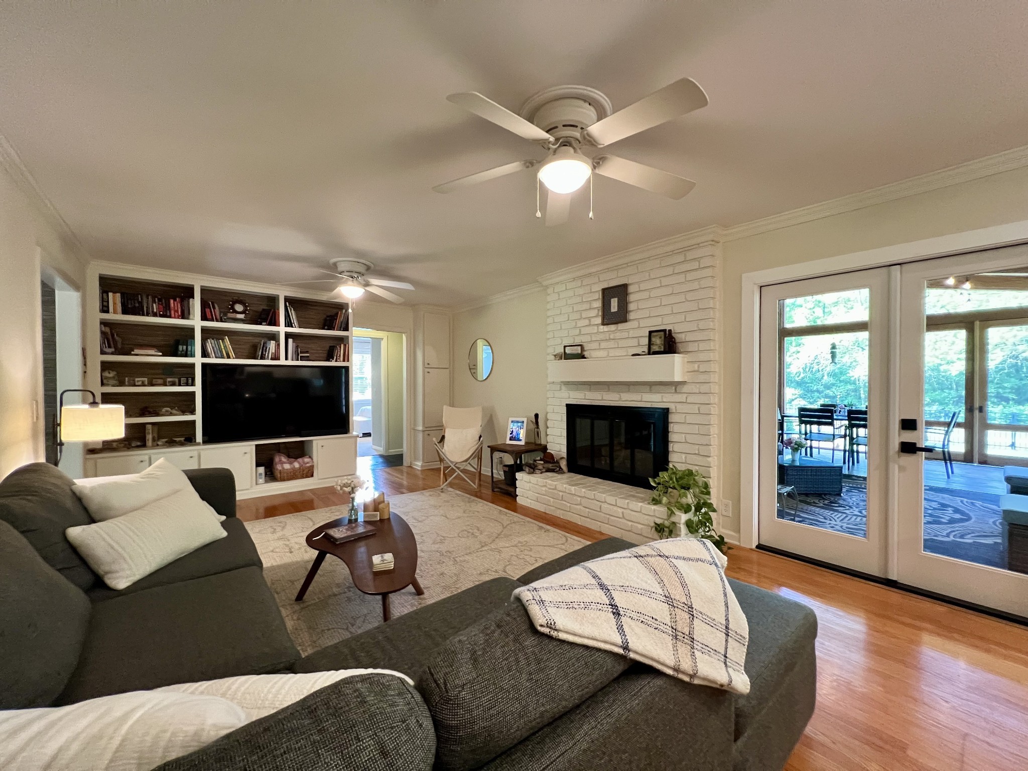 885 Holly Tree Gap Road Brentwood TN 37027