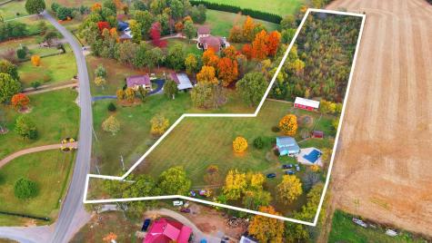 3451 Calista Road White House TN 37188