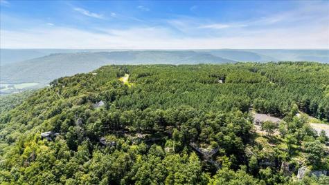 3965 Crockett Point Jasper TN 37347