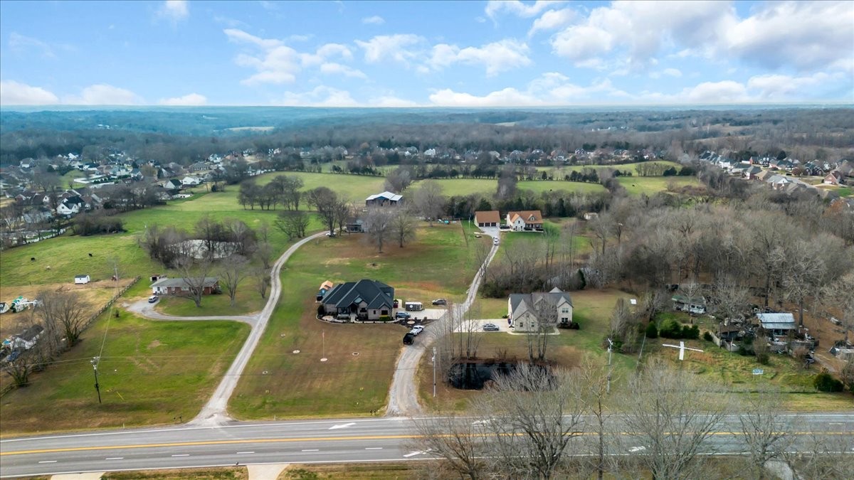 3512 Ashland City Road Clarksville TN 37043