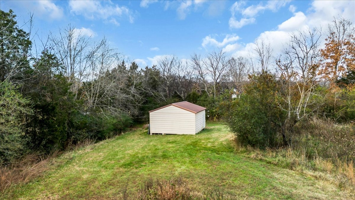 3512 Ashland City Road Clarksville TN 37043