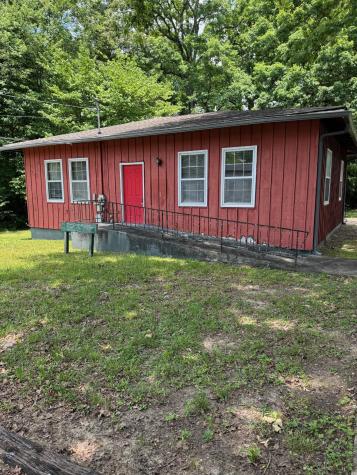 16 1st Street Monteagle TN 37356