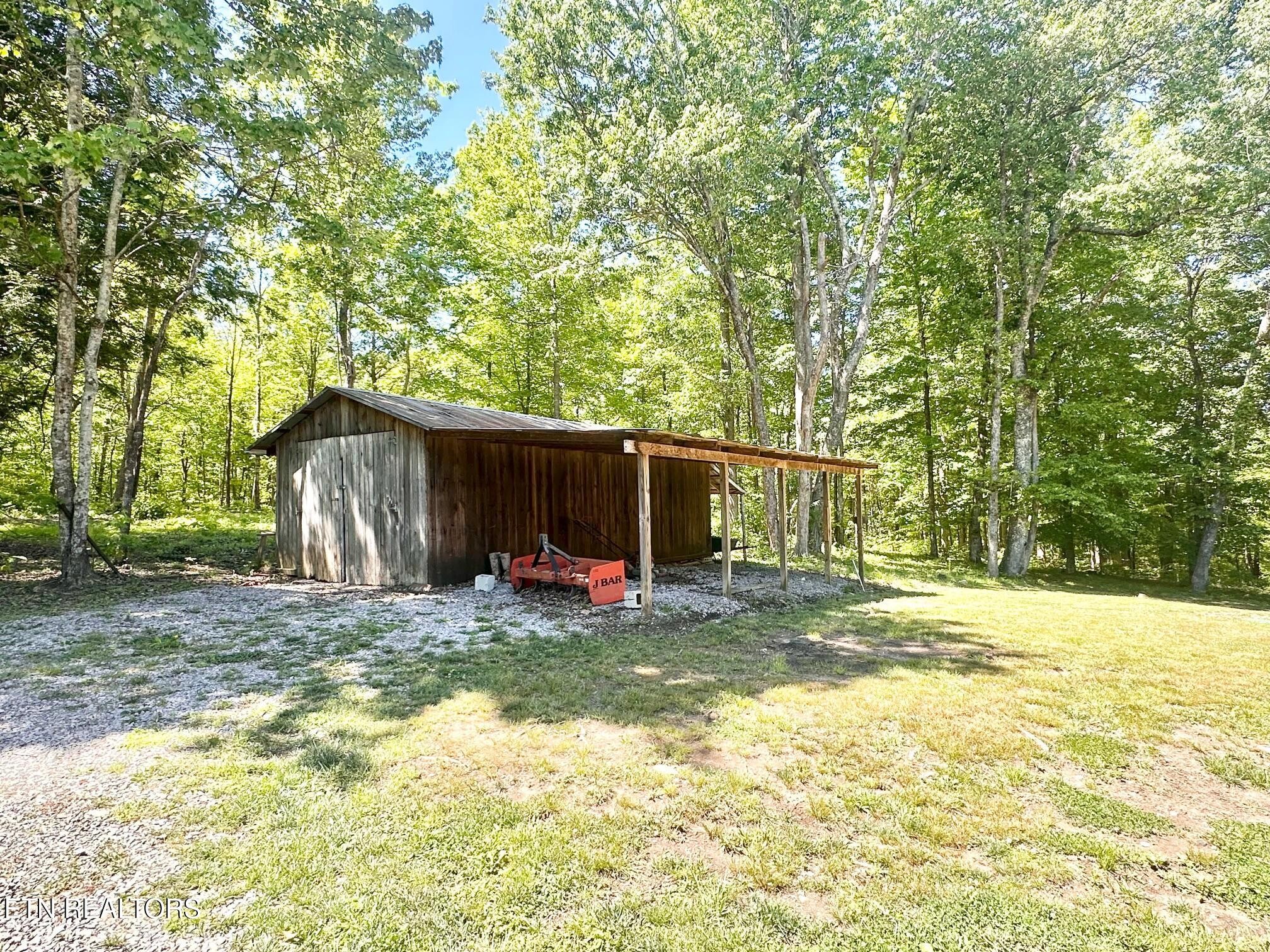 320 Reed Place Monterey TN 38574