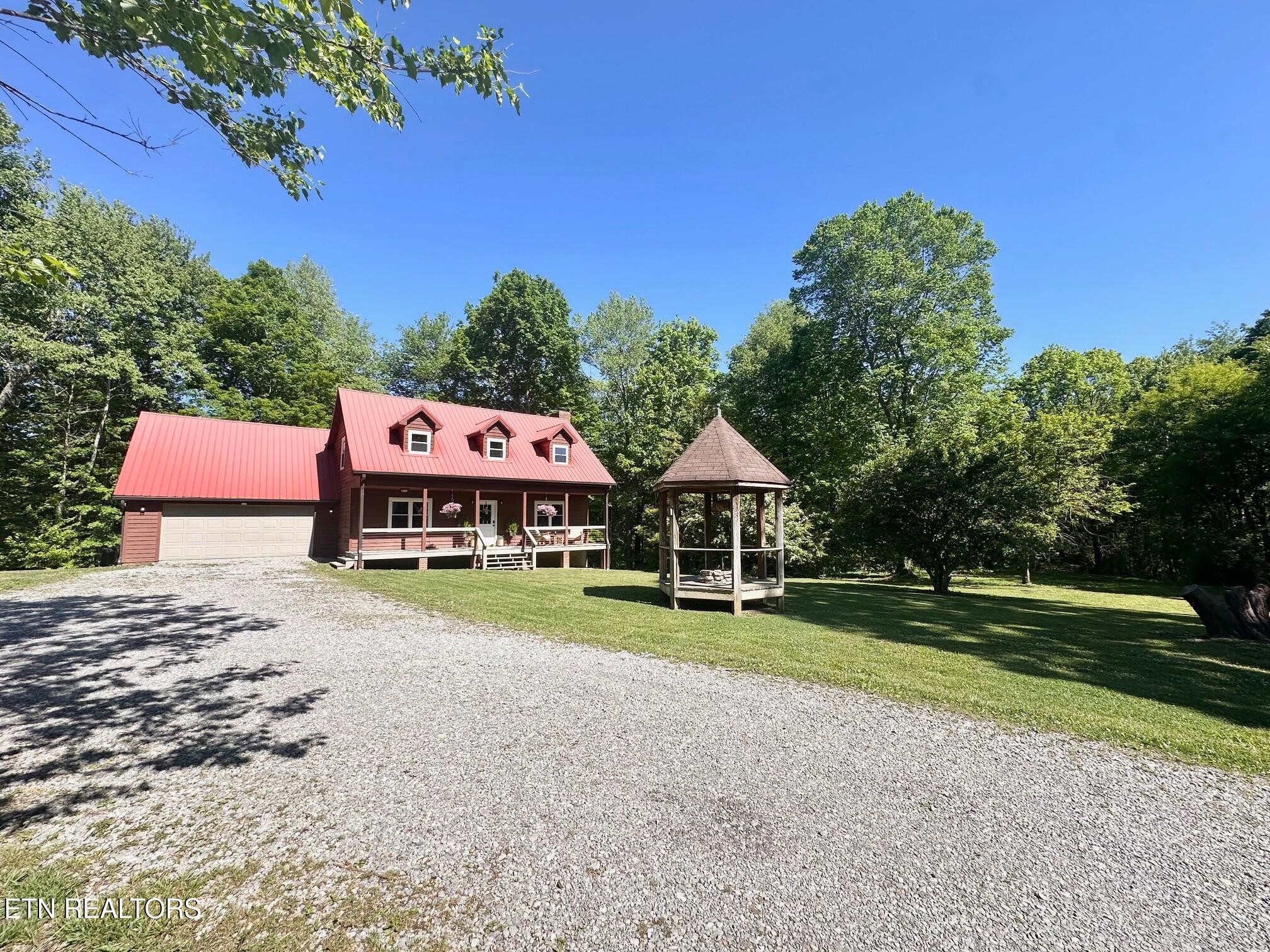 320 Reed Place Monterey TN 38574