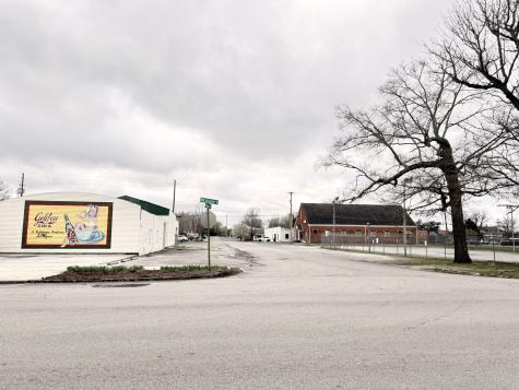 225 NW Atlantic Street Tullahoma TN 37388
