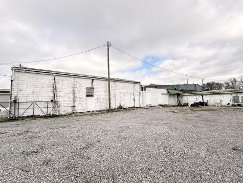 225 NW Atlantic Street Tullahoma TN 37388