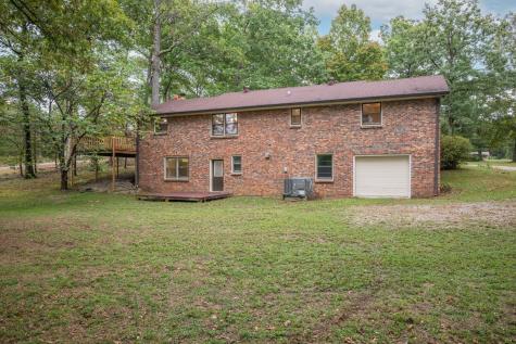 1085 Claylick Road White Bluff TN 37187
