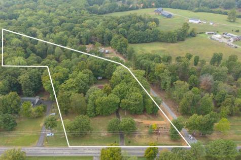 1085 Claylick Road White Bluff TN 37187