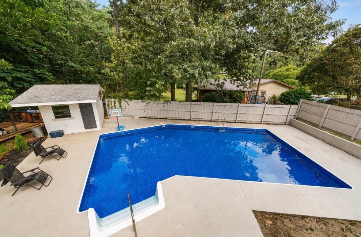196 County Road 142 Riceville TN 37370