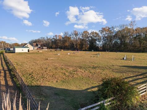 3736 Armstrong Road Springfield TN 37172