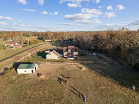3736 Armstrong Road Springfield TN 37172