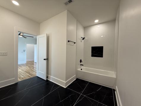 1608b 7th Ave, N Nashville TN 37208