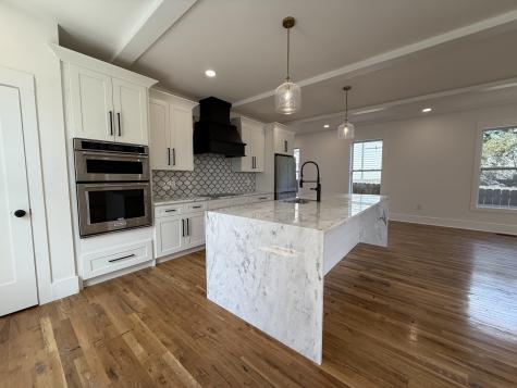 1608b 7th Ave, N Nashville TN 37208