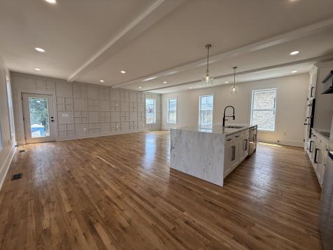 1608b 7th Ave, N Nashville TN 37208