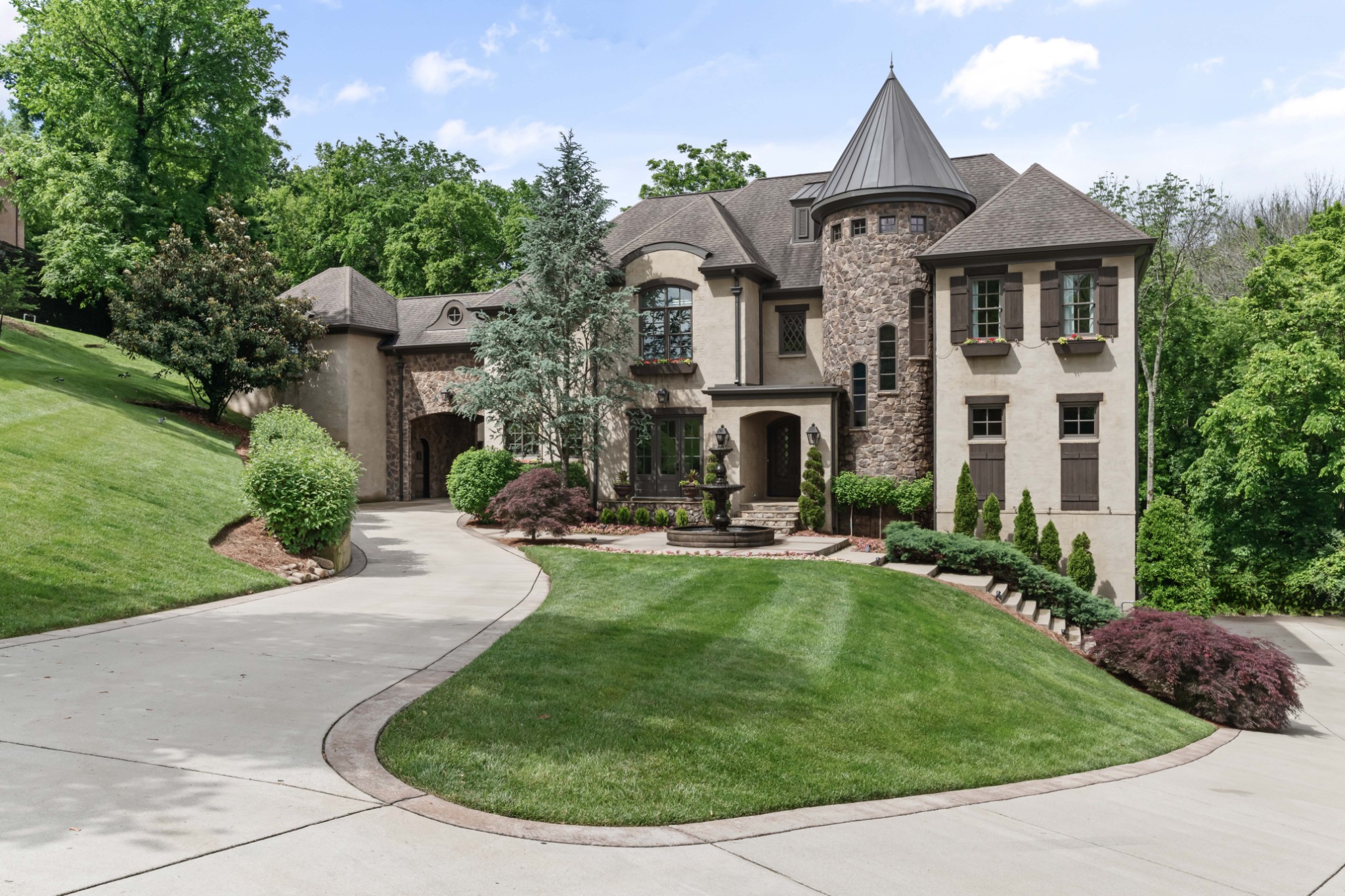 399 The Lady Of The Lake Lane Franklin TN 37067