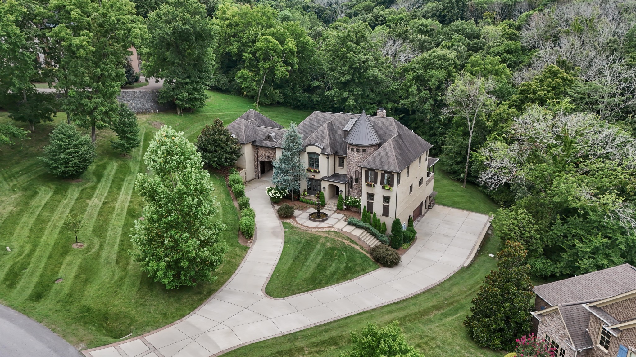399 The Lady Of The Lake Lane Franklin TN 37067