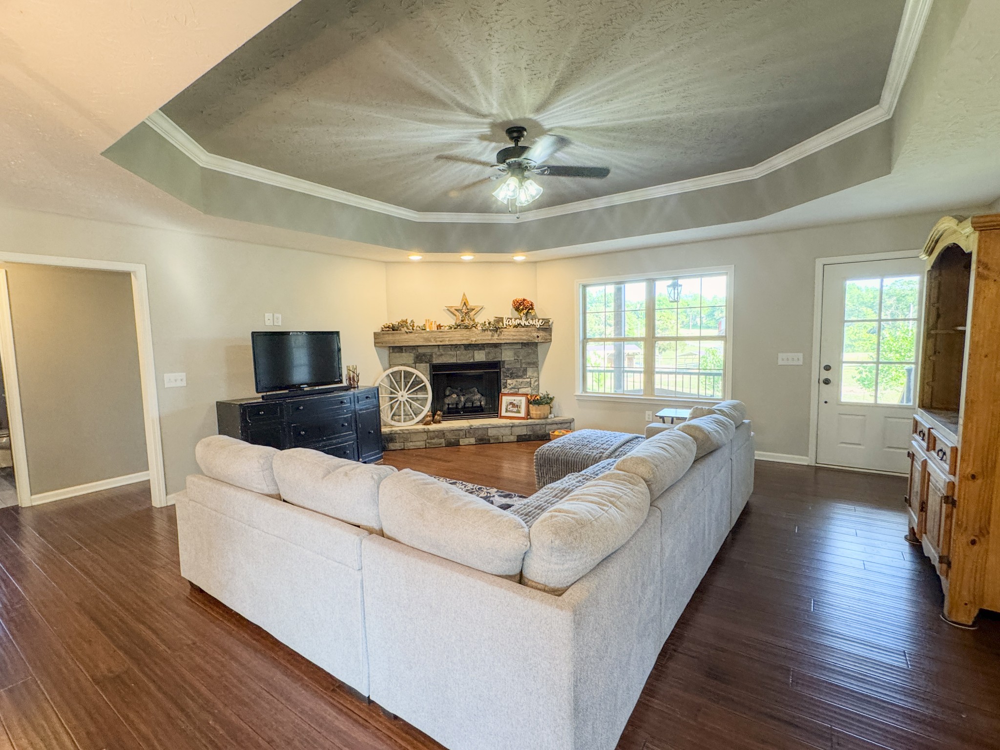 1631A Rock Bridge Road Bethpage TN 37022