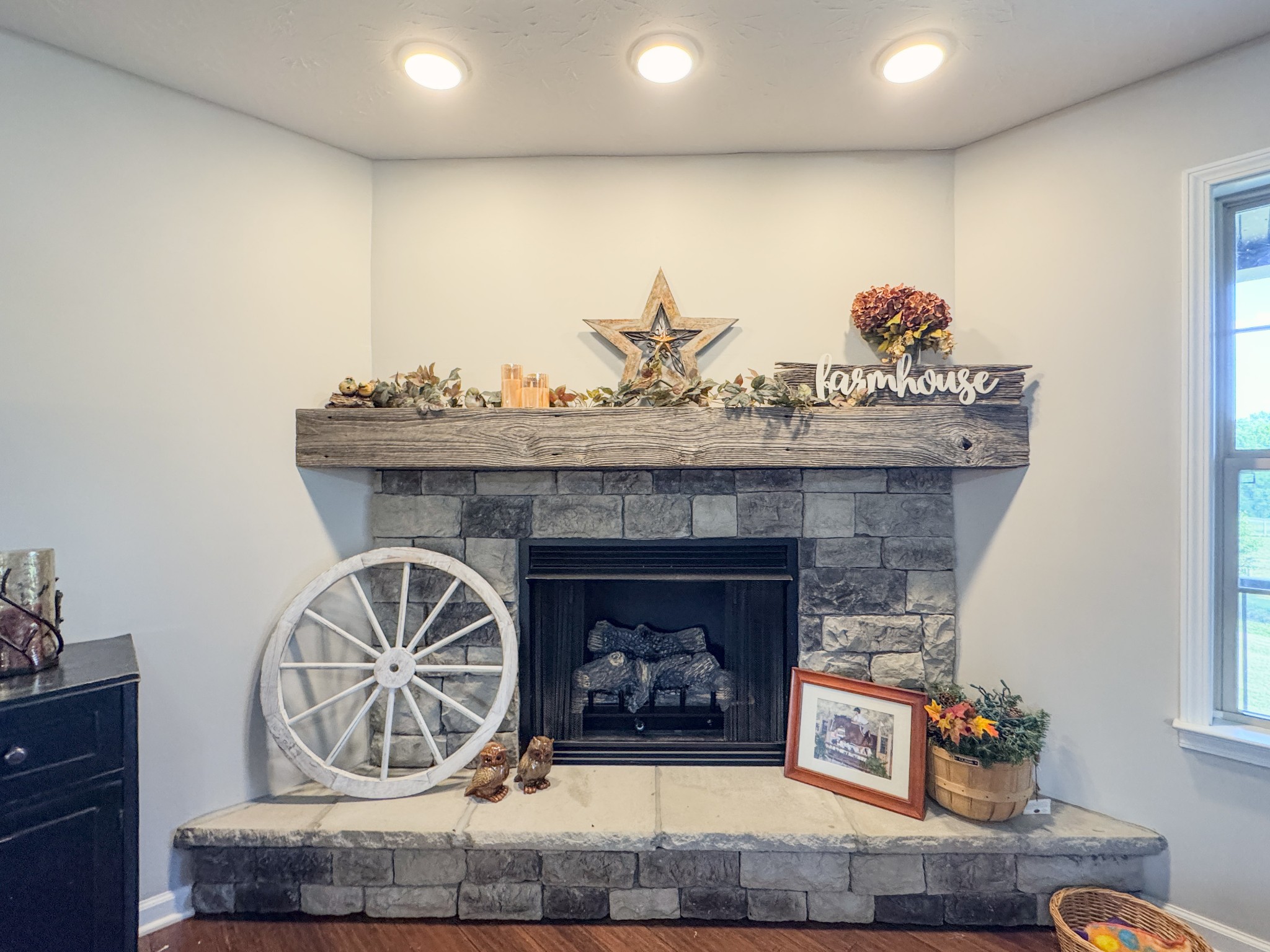 1631A Rock Bridge Road Bethpage TN 37022
