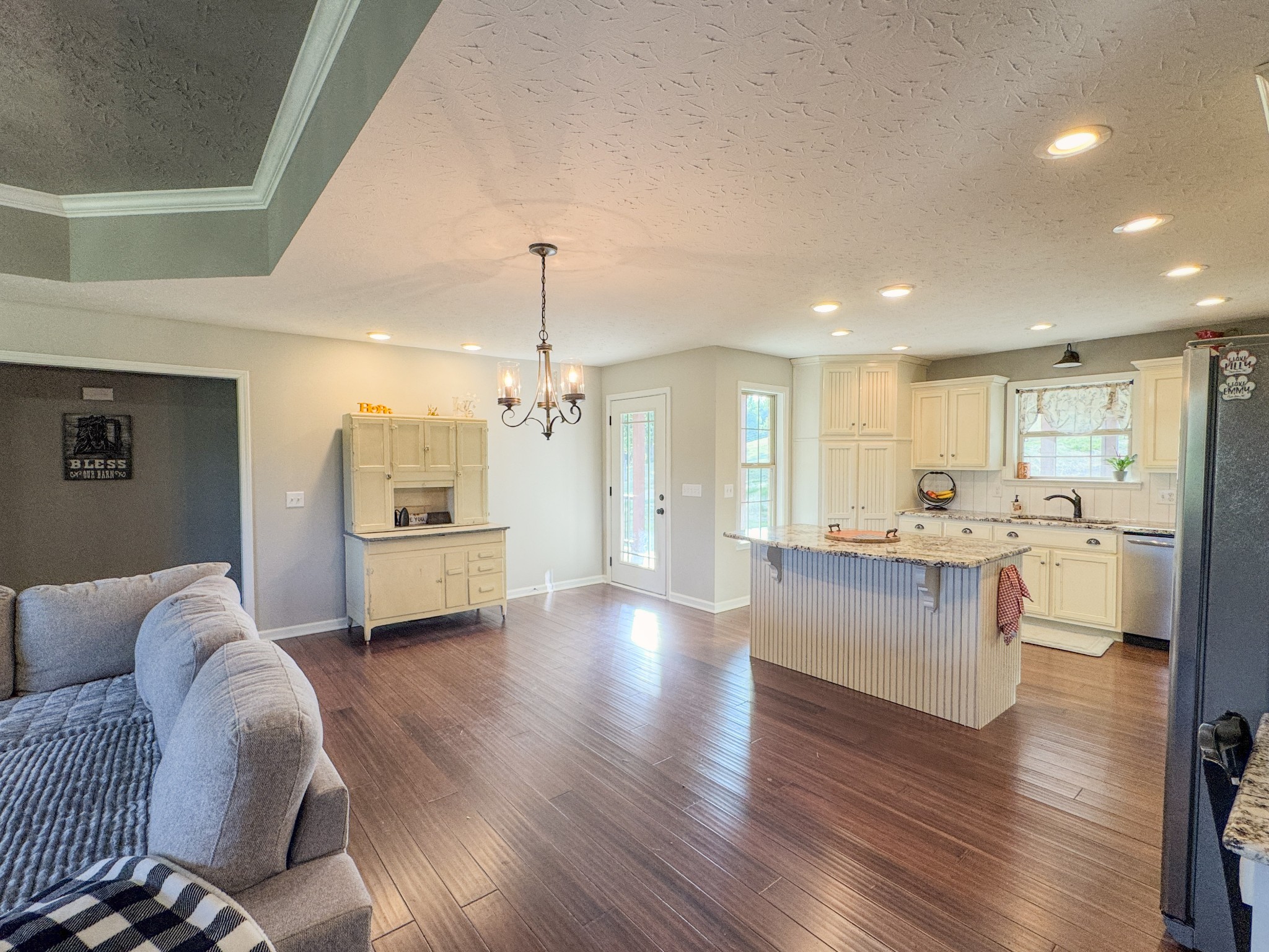 1631A Rock Bridge Road Bethpage TN 37022