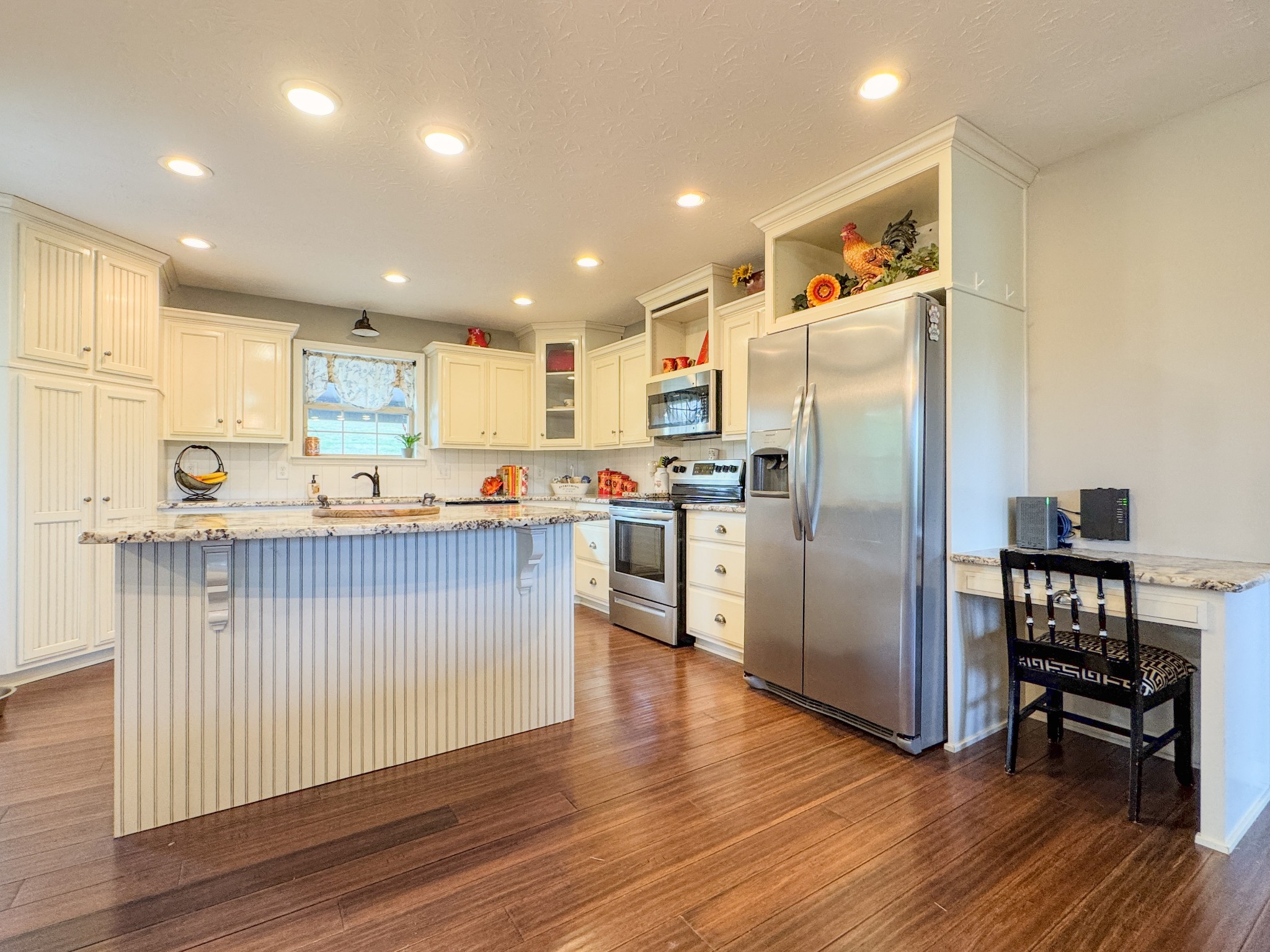 1631A Rock Bridge Road Bethpage TN 37022