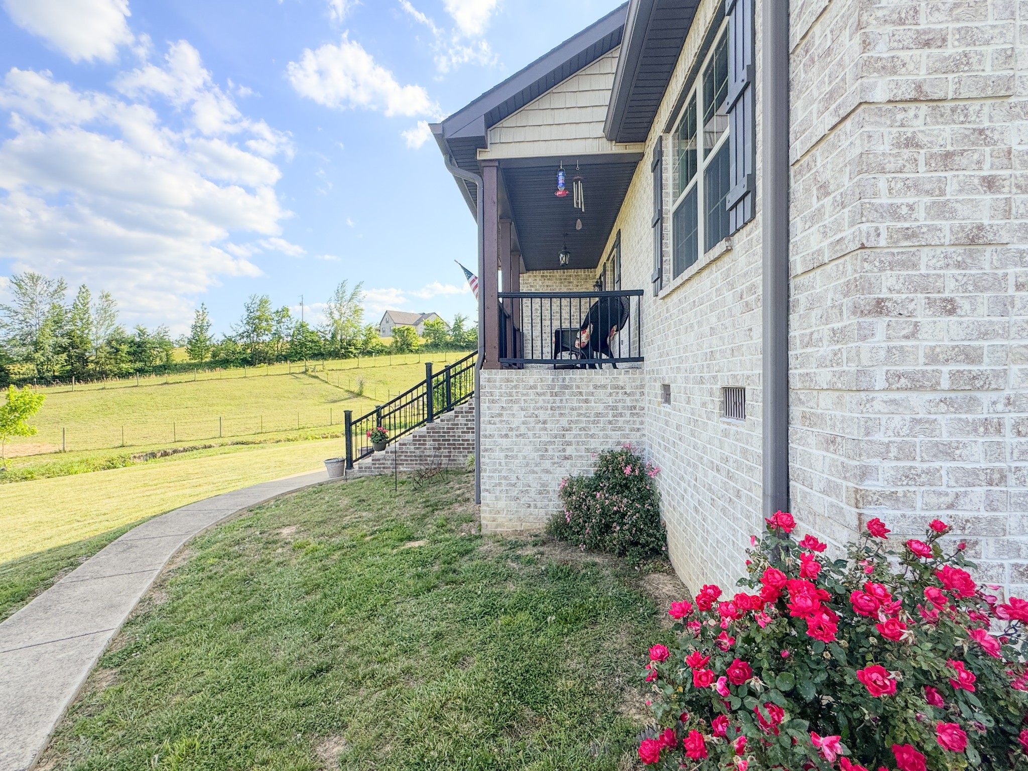 1631A Rock Bridge Road Bethpage TN 37022