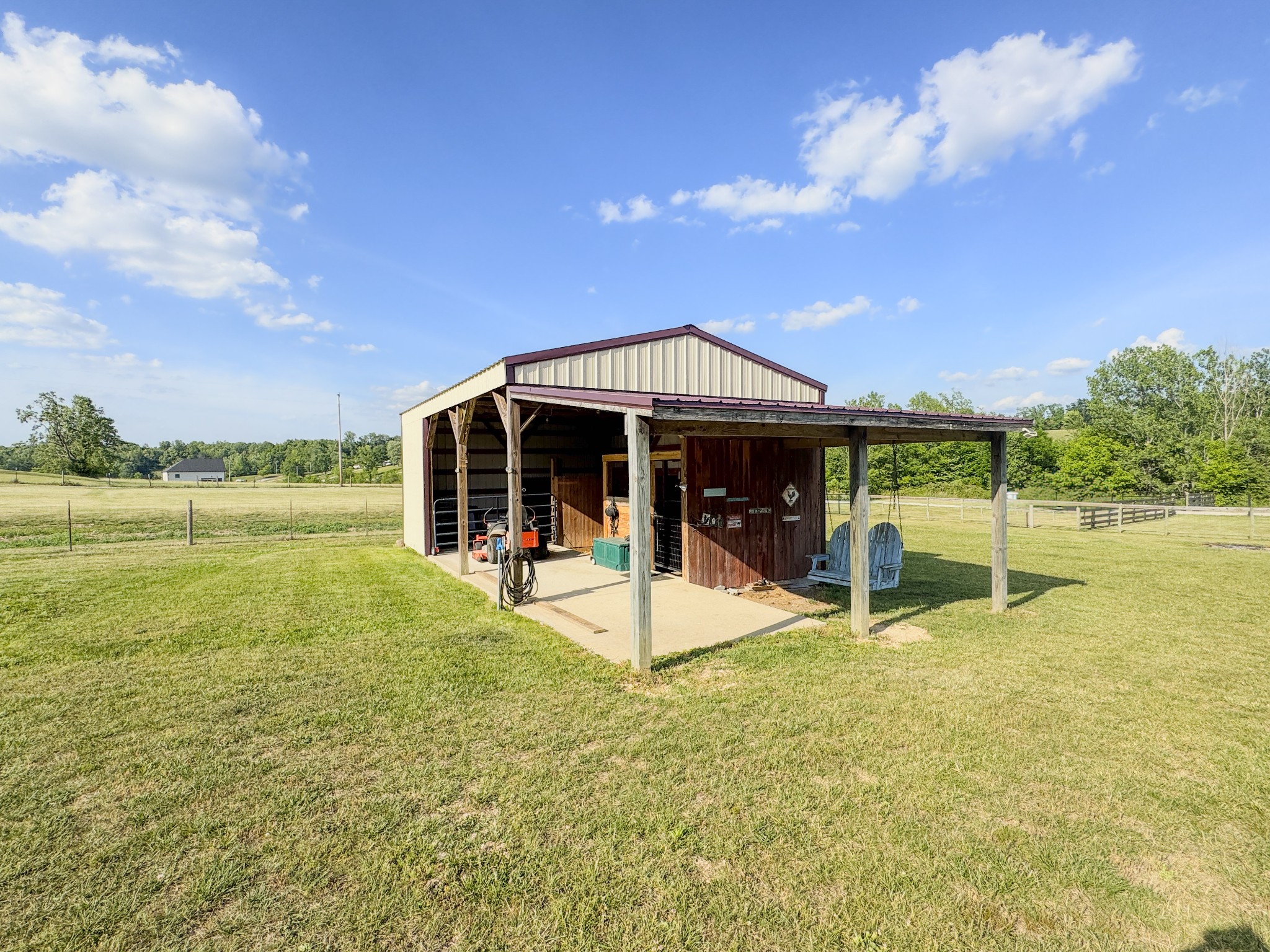 1631A Rock Bridge Road Bethpage TN 37022